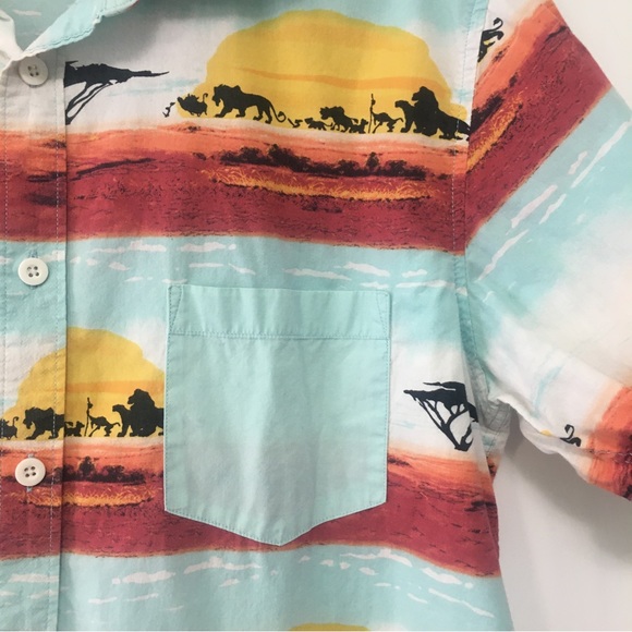 Disney Vintage Lion King Button Down Short Sleeve Shirt Mens Medium - Picture 3 of 9